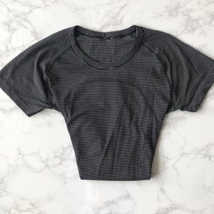 Lululemon swiftly tech short sleeve